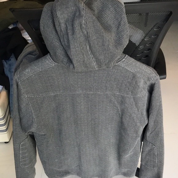 Quicksilver Boys hoodie sweater. SZ 12-14 - prep-owned in crest condition - Picture 2 of 6